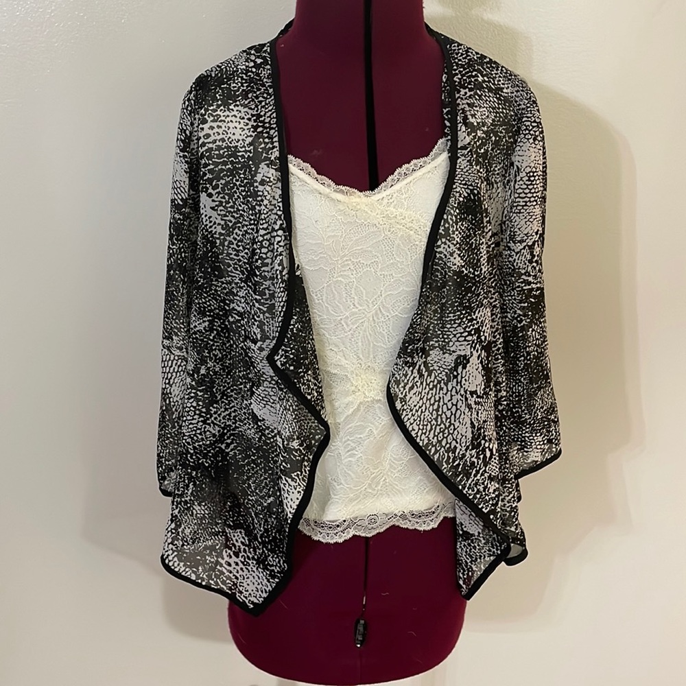 Dana Buchman womens boutique snakeskin sheer chiffon kimono kaftan wrap XS